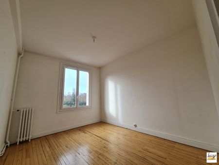 Location Appartement 3 pièces 91m² LE HAVRE 76600 - Photo 3