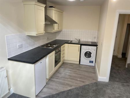 1 bedroom apartment to rent - Photo 2