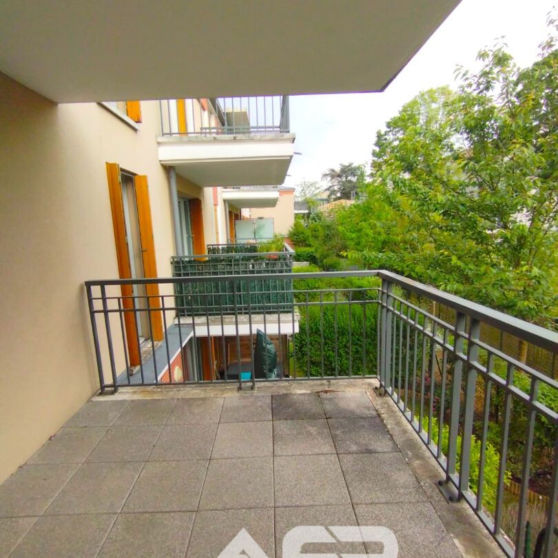 3 Pièces avec balcon - L'Isle Adam, - Photo 1