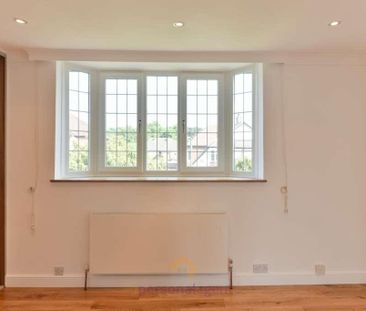 4 bedroom detached house to rent - Photo 6