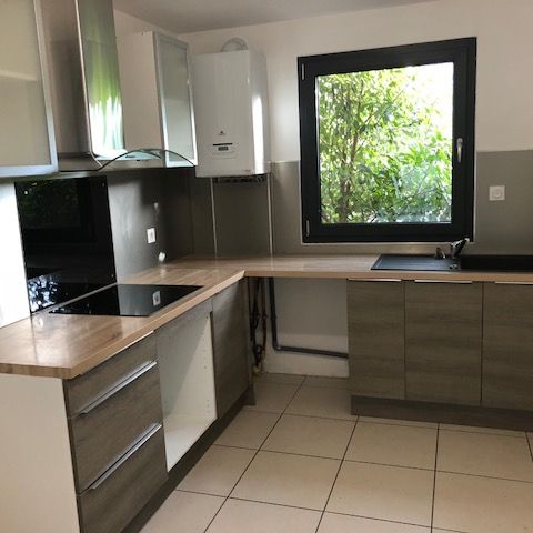 LOCATION MAISON SAINT GENIS LAVAL, - Photo 1