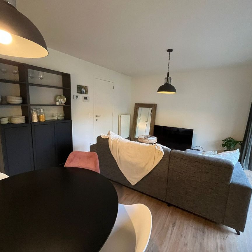 Gelijkvloersappartement met 2 slaapkamers in Hoogstraten - Photo 1