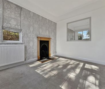 4 bedroom detached house to rent - Photo 1