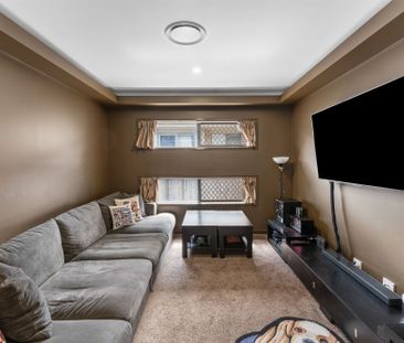 LOW MAINTENANCE 4 BEDROOM FAMILY HOME - Rent Increase to $800 on 09... - Photo 2