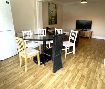 5 bedroom property to rent - Photo 2