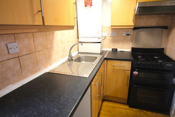 London Road, Preston - Photo 1