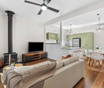 Captivating Miner's Cottage Offers Modern Living - Photo 2