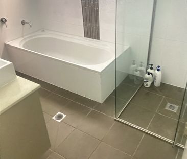 Hurstville - Photo 2