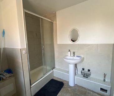 Room in a Shared Flat, Landor Road, SW9 - Photo 2