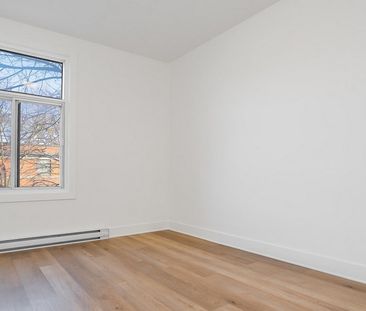 3 Bed + Office, 1 Bath - Photo 3