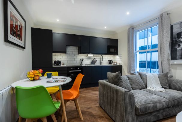 1 Bed, Apartment - Photo 1