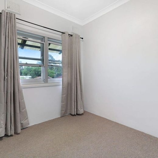 Two-Bedroom Apartment in Central Marrickville - Photo 1