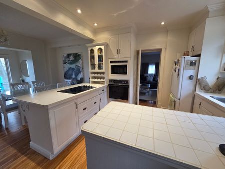 For Lease - 203 Blake Street, Barrie, Ontario - Photo 3