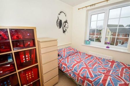 4 bedroom detached to rent Abbey Close, Shepshed - Photo 4