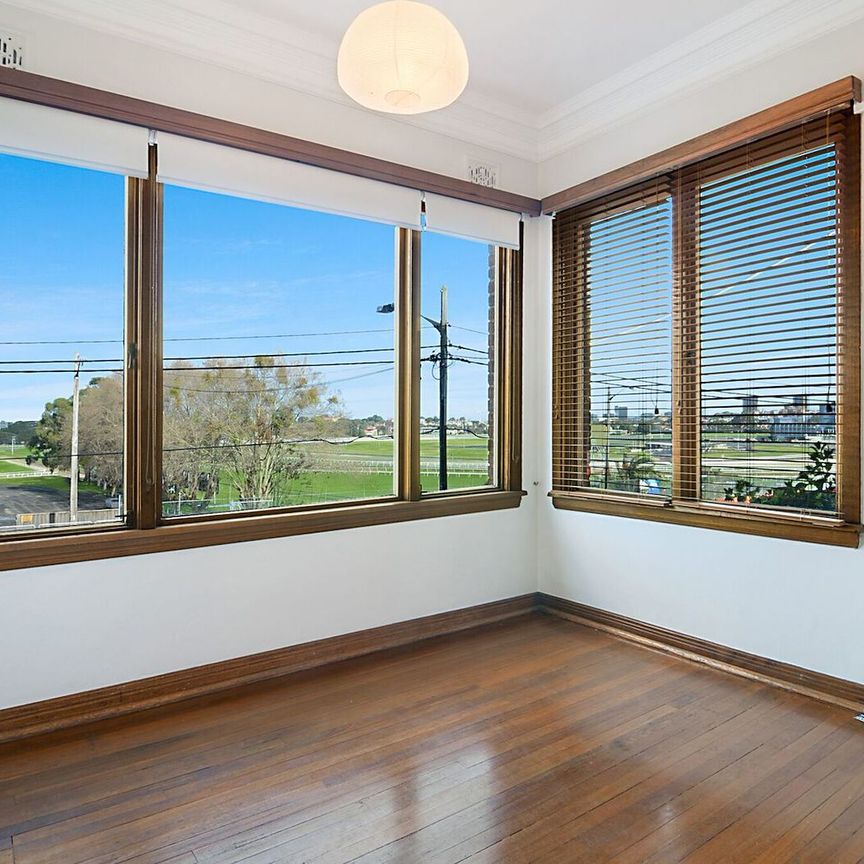 Unit 4/102 Alison Road, - Photo 1