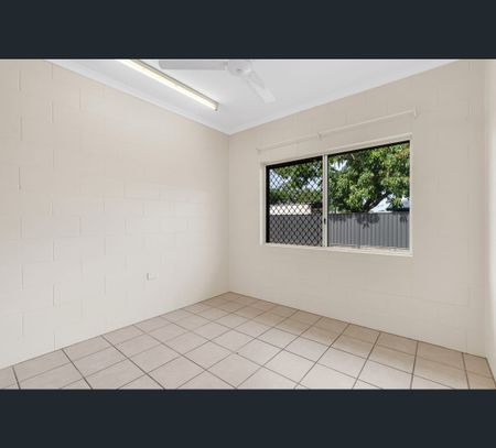 34 Robert Road, Bentley Park, Qld 4869 - Photo 3
