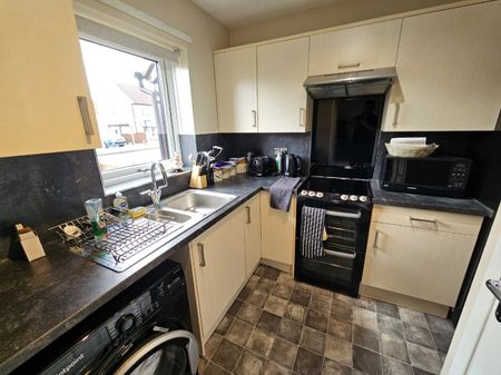 33b Brisco Road, CA2 - Photo 3