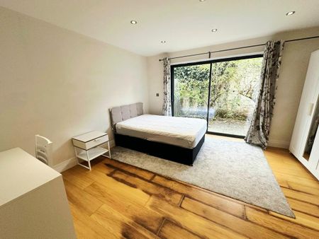 4 bedroom house to rent - Photo 2