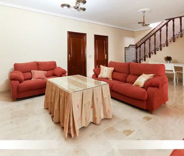 Calle Hernán Ruiz, Sevilla, Andalusia 41006 - Photo 1