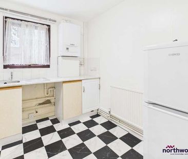 Bodmin Close, Old Town, Eastbourne, BN20 - Photo 3