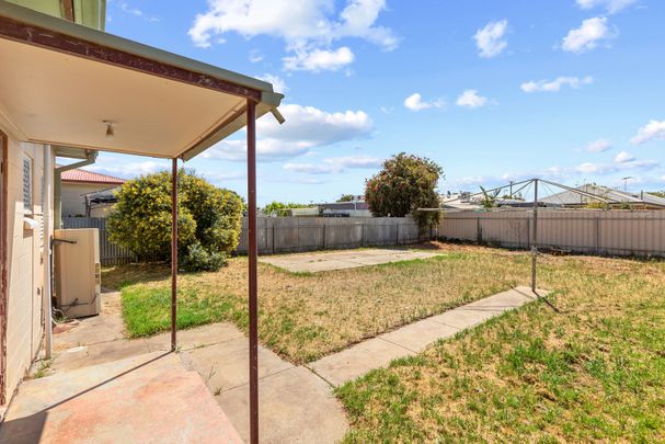 19 Kooringa Street, SA 5017, Taperoo - Photo 1