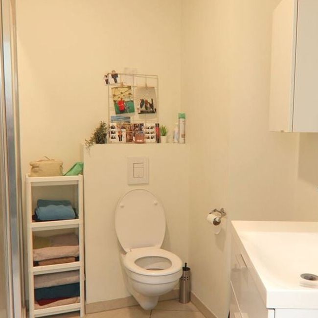 Appartement te huur in Neder-over-Heembeek voor € 1.050 met 1 slaapkamer - Photo 1