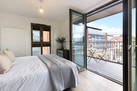2 bedroom apartment to rent - Photo 5