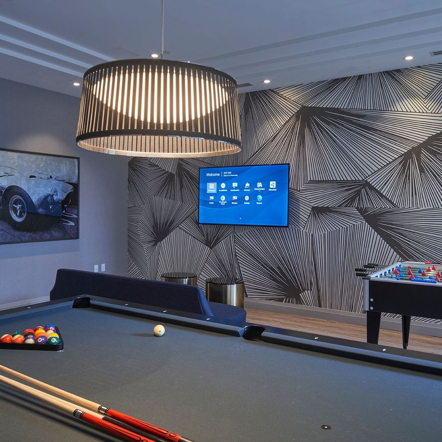 For Lease - 293 The Kingsway N/A Unit# 114, Toronto, Ontario - Photo 1