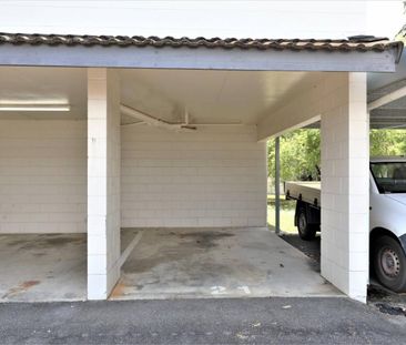 Renovated unit - Split System Aircon - Carport - Photo 4