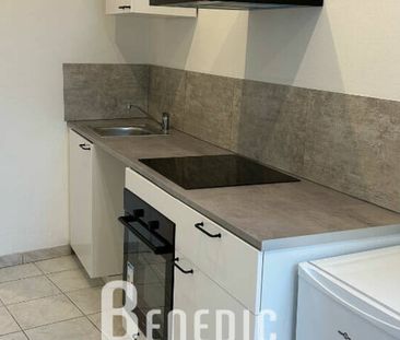 METZ CENTRE Location F1bis dans résidence ancienne - Photo 5