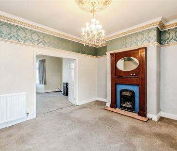 3 Bedroom Terraced - Photo 6