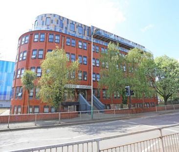 1 bedroom flat to rent - Photo 2