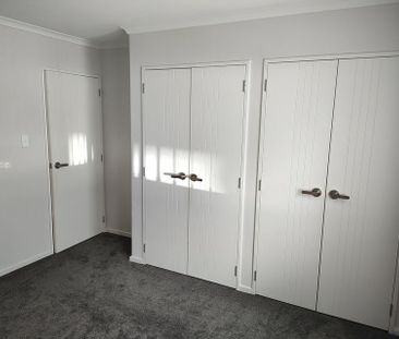 Modern New Built 3BDR Home in Manurewa! - Photo 2