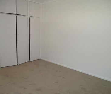 2 / 46 Rosstown Rd, Carnegie - Photo 5