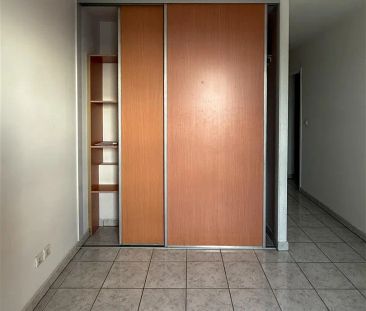 Location appartement 5 pièces - 120.57m² à Saint denis (97400) - Photo 4