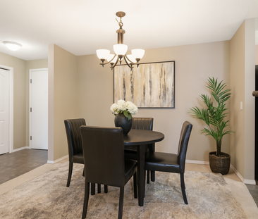 2 Bed Condo In Mc Kenzie Town | Undergound Parking | Heat And Water... - Photo 2