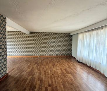 For Lease - 548 Simcoe Road, Bradford West Gwillimbury, Ontario - Photo 2