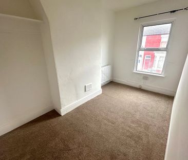 Wycliffe Street, BIRKENHEAD - Photo 3