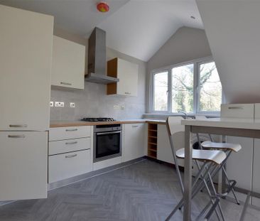 2 bedroom apartment to rent - Photo 5