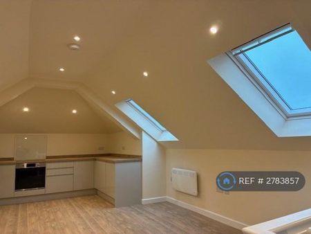 2 bedroom terraced house to rent - Photo 5