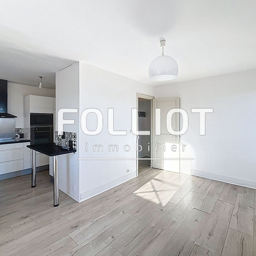 A LOUER Appartement Donville Les Bains 2 pièce(s) 46.46 m2 - Photo 1