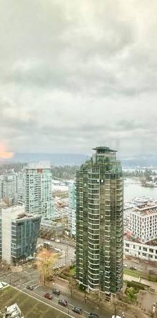 Sea-view Apt in DT Vancouver - Photo 1