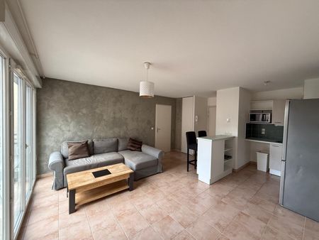 Location Appartement 2 pièces 39m² - Photo 2