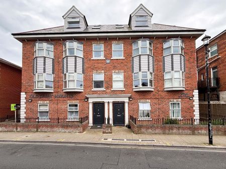 2 bedroom apartment to rent - Photo 4