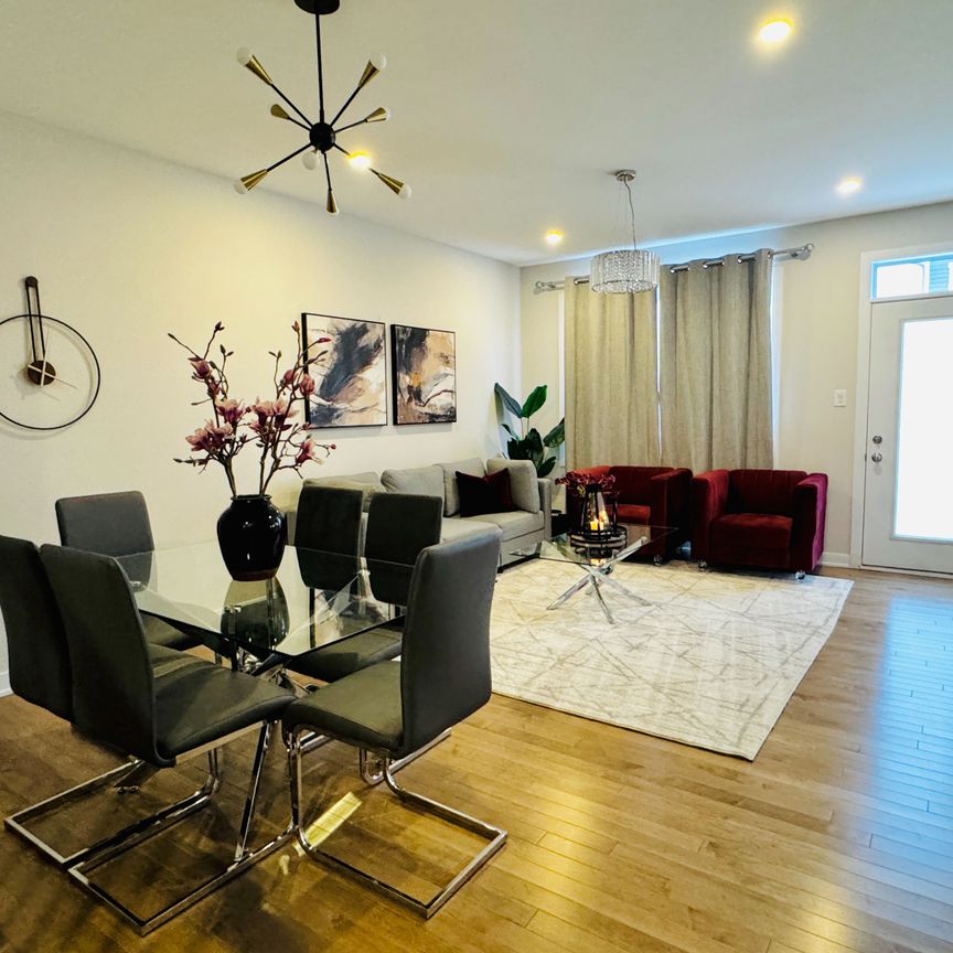 For Lease - 431 Epoch Street, Barrhaven, Ontario - Photo 1