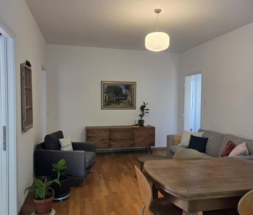 Nachmieter für 4-Zimmer-Wohnung an zentraler und ruhiger Lage gesucht - Photo 2