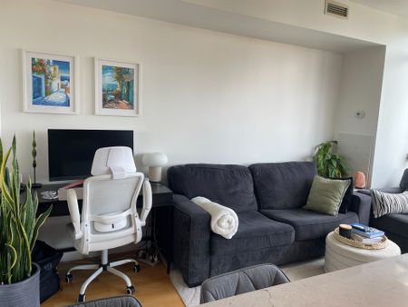 For Lease - 281 Mutual Street Unit# 2107, Toronto, Ontario - Photo 2