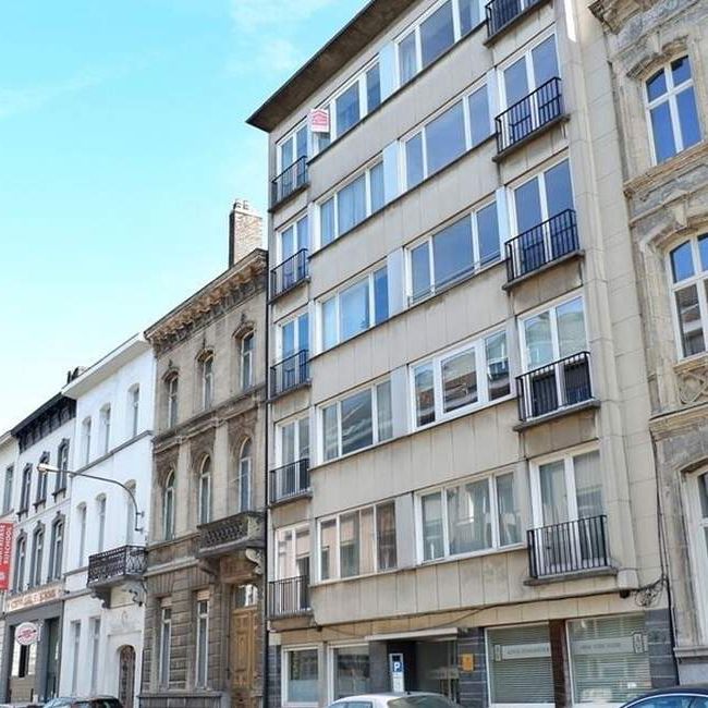 Appartement te huur in Kortrijk voor € 790 met 2 slaapkamers - Photo 1