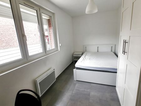 APPARTEMENT SEMI-MEUBLE T4 - CENTRE VILLE - IDEAL COLOCATION - Photo 4