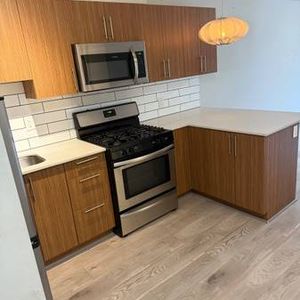 Pet Friendly Studio Apartment($500 off First Month) - Photo 2